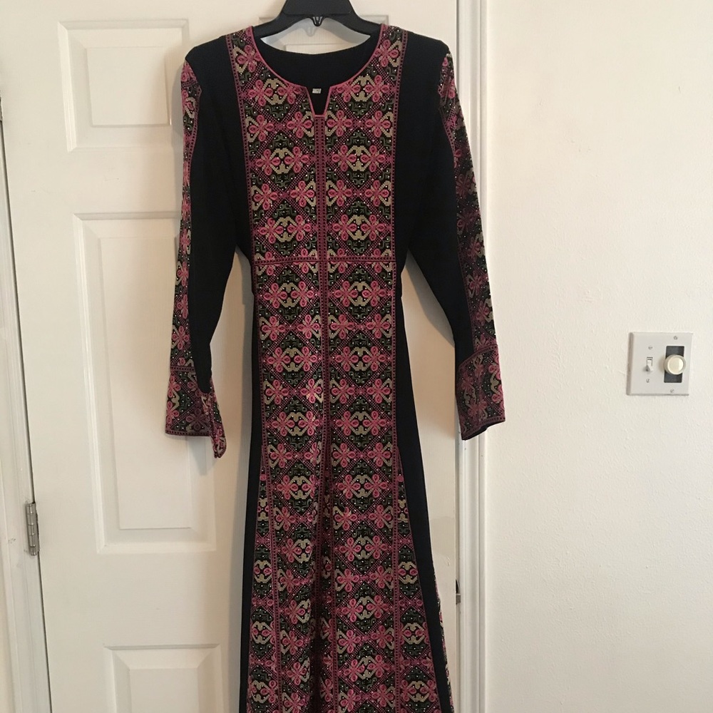 Palestinian Dress Pink/Olive Green on Black
